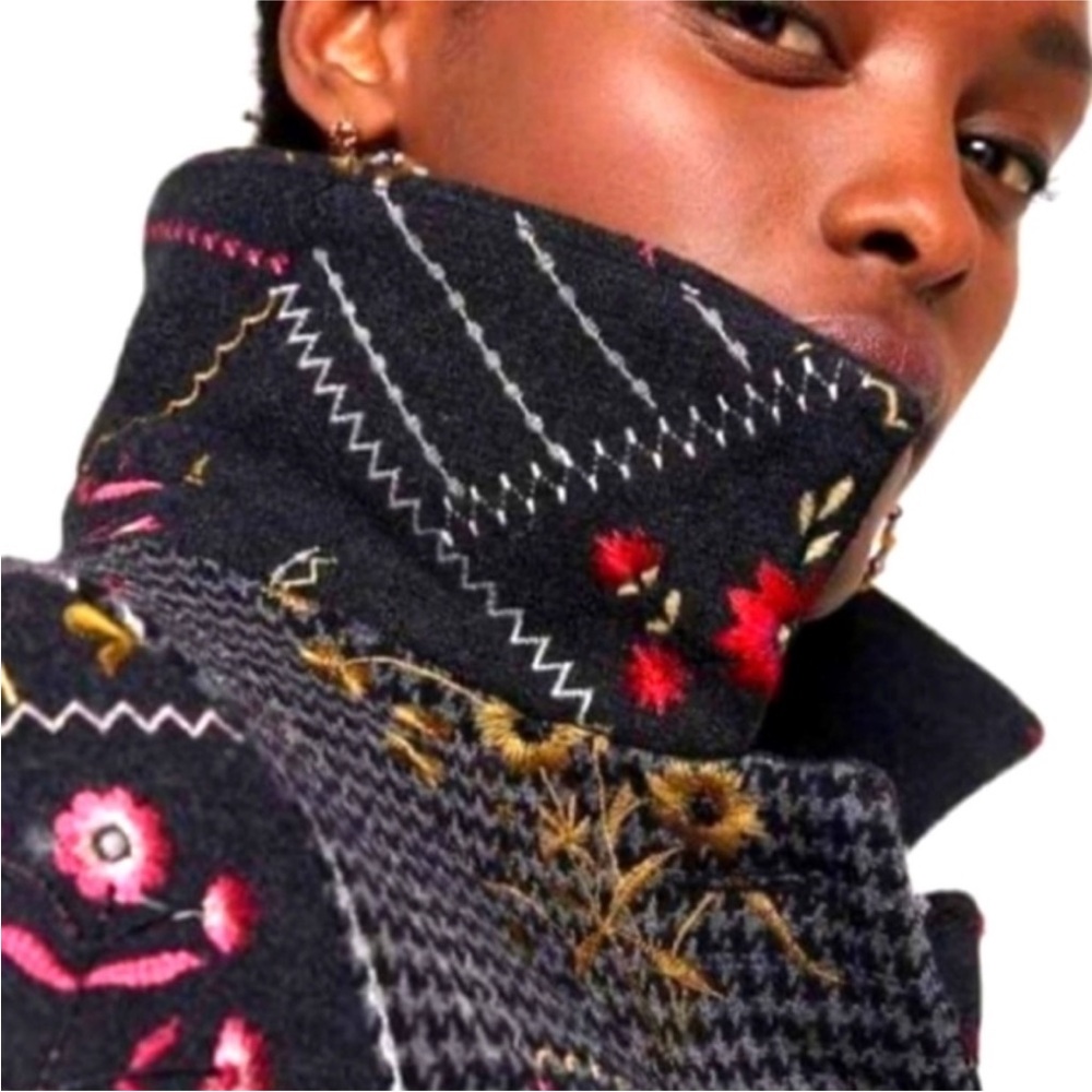 DESIGUAL Abrig Penny Black Floral Patchwork Wool Coat - Picture 9 of 12